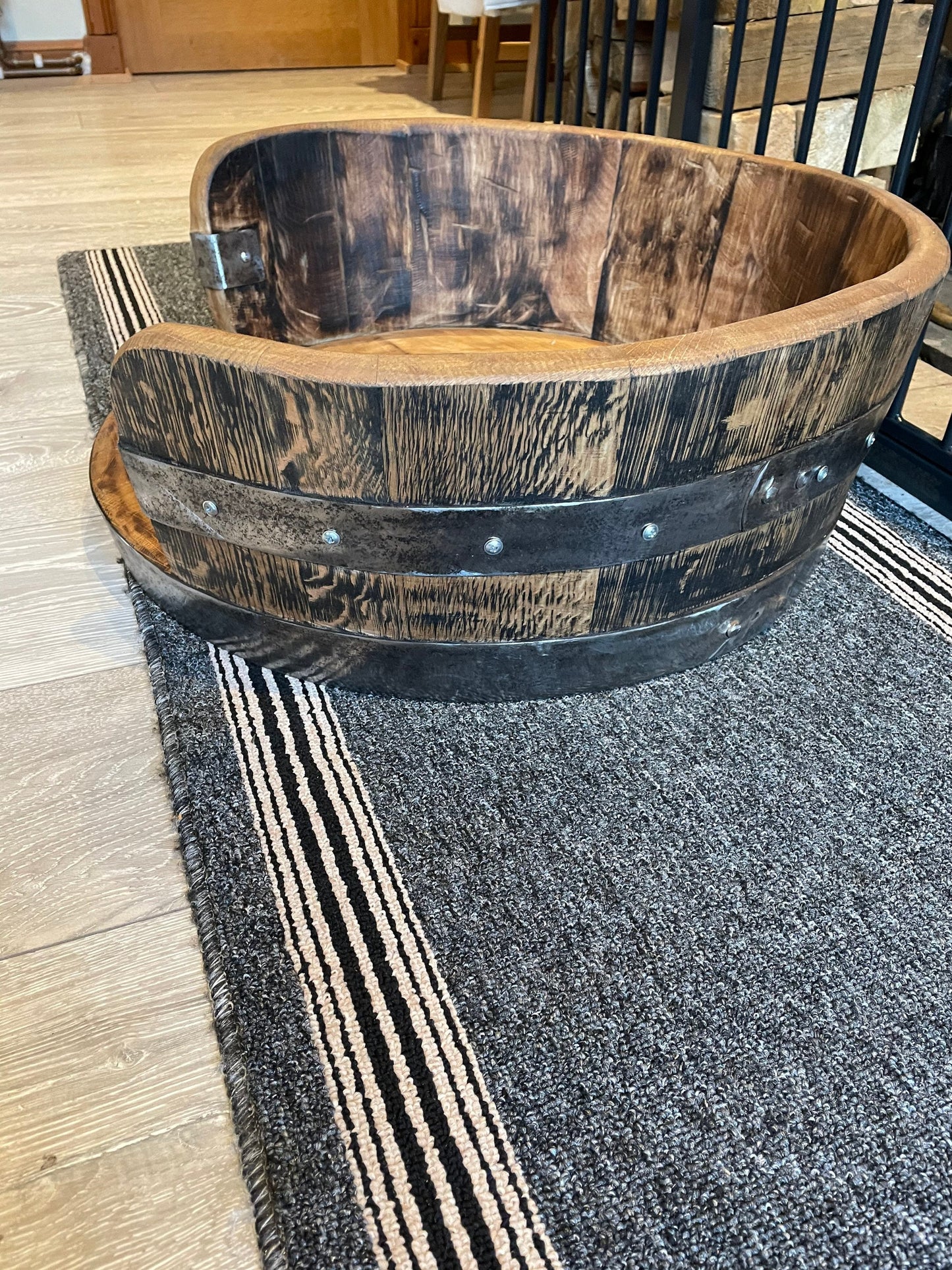 whisky barrel Dog bed /pet bed