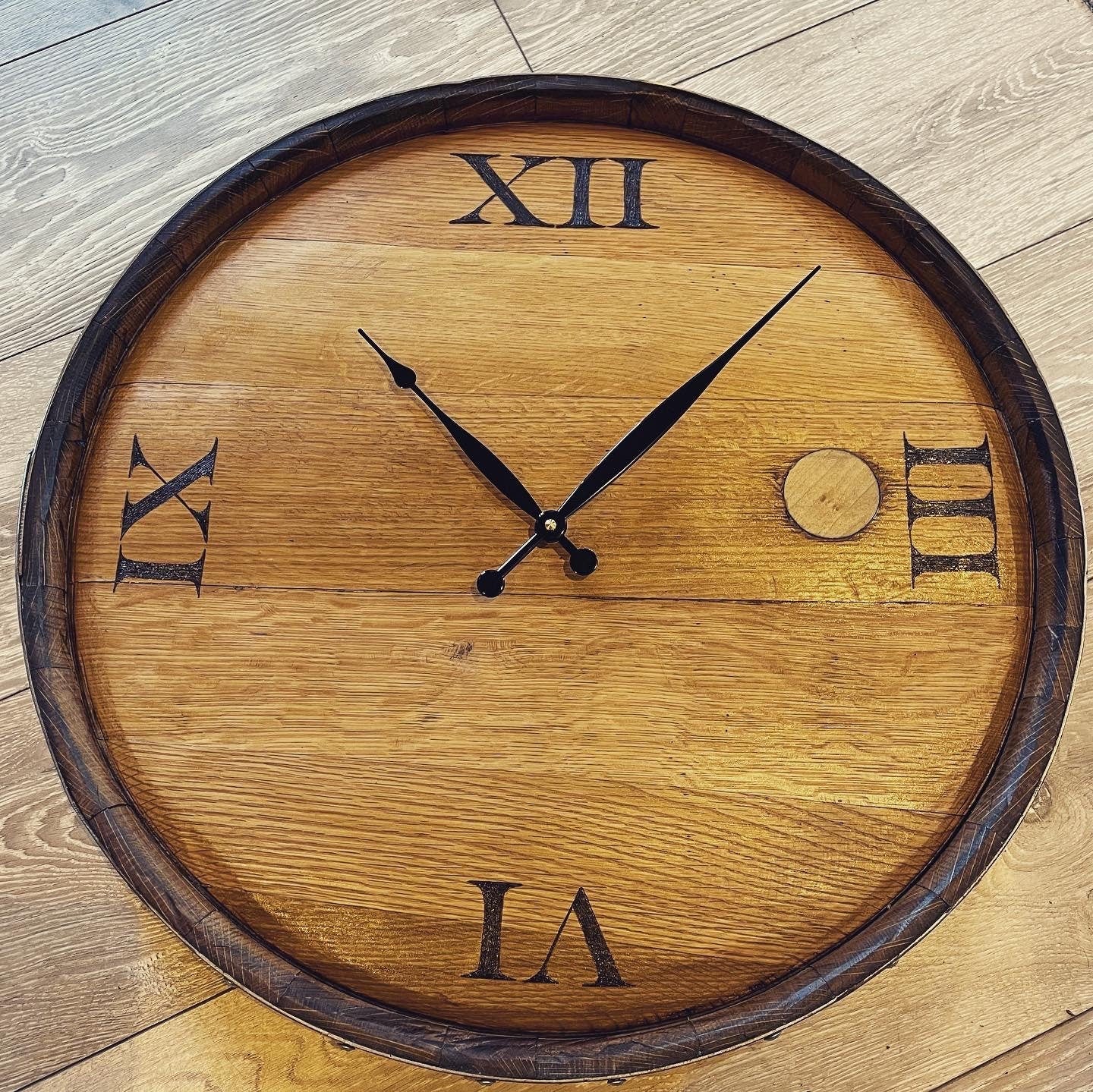 Whisky Barrel top clock