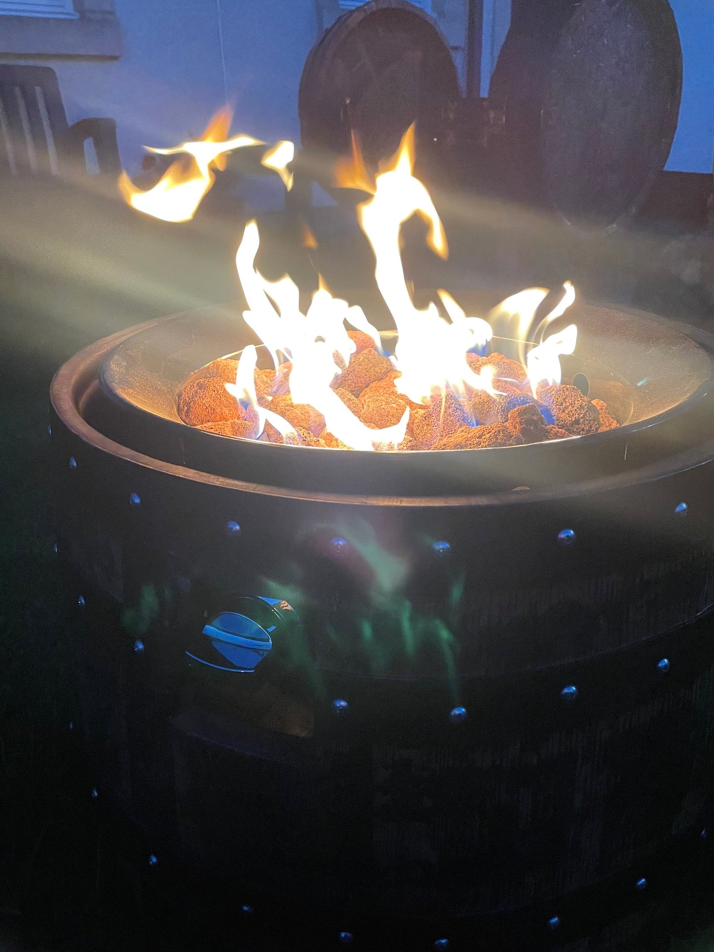 Whisky Barrel Gas Fire Pit. Outdoor fire . Garden fire . Barrel fire pit .