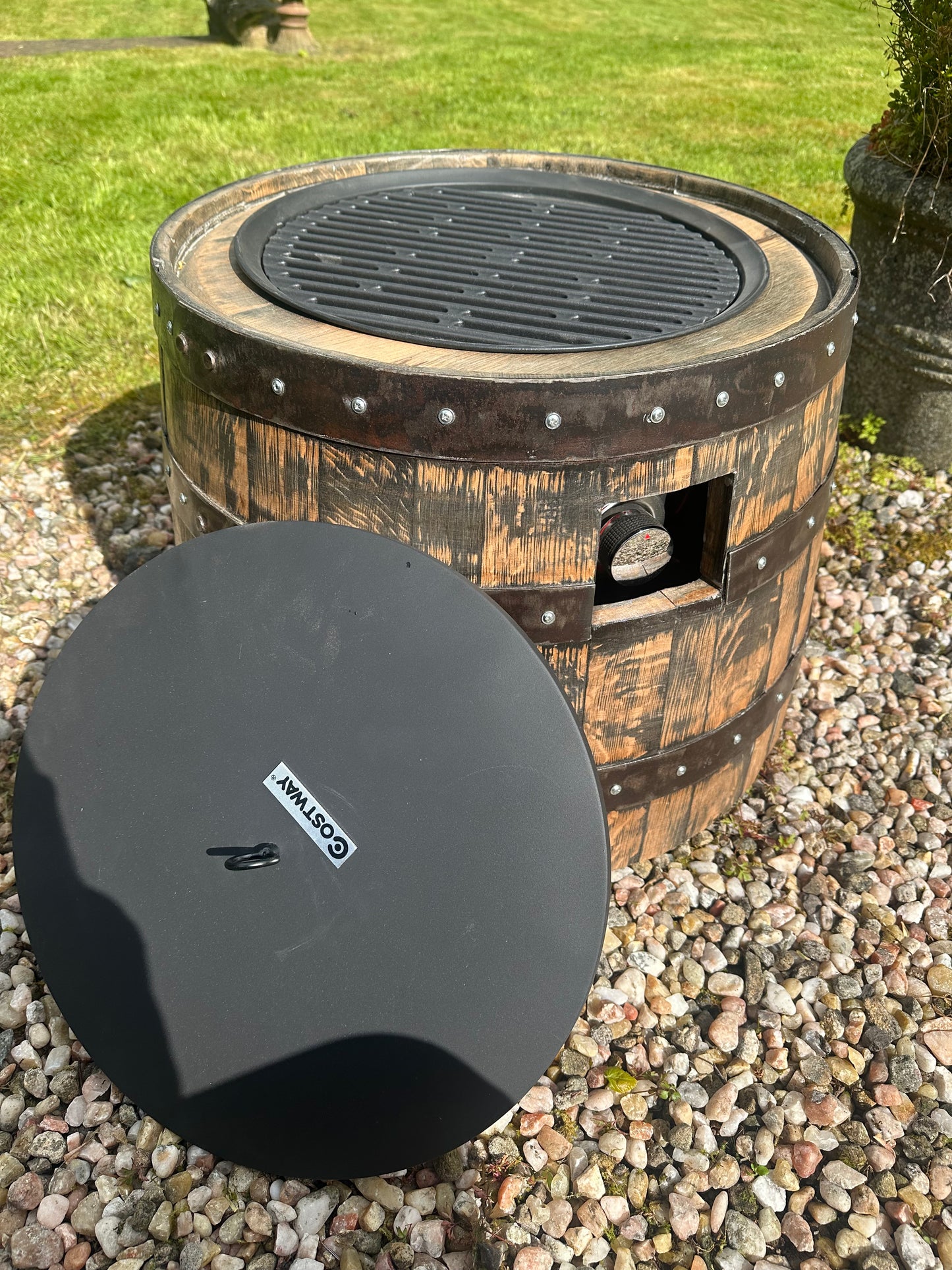 Handmade Whisky Barrel Gas Fire Pit with Cast Iron Grill | Luxury Garden Fire Pit | Reclaimed Oak Barrel BBQ | Unique Outdoor Heater